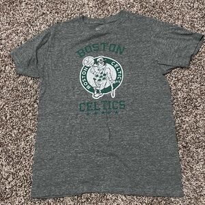 Boston Celtics Gray Graphic Short-Sleeve Tee ft. Larry Bird
